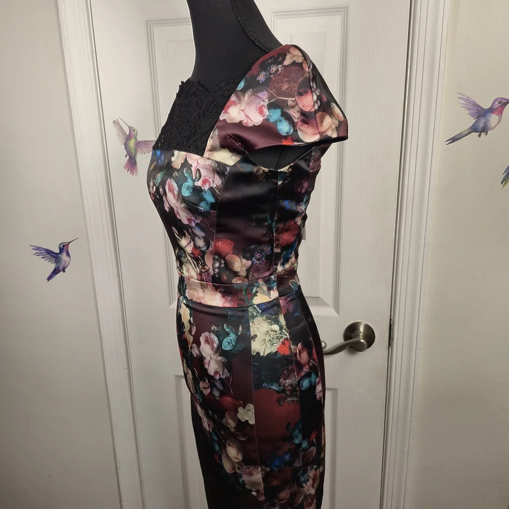 Just Cavalli Floral Satin Lace Cap Sleeve Sheath Dress IT 38 US XS - Picture 3 of 8